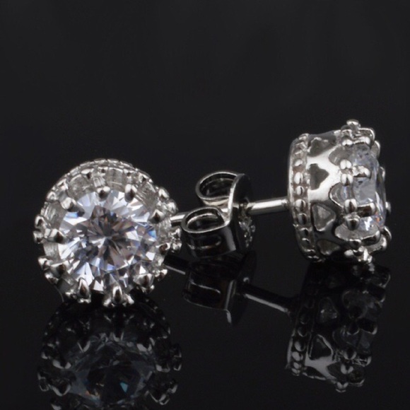 New 925 Sterling Silver Diamond Stud Earrings - Picture 3 of 7